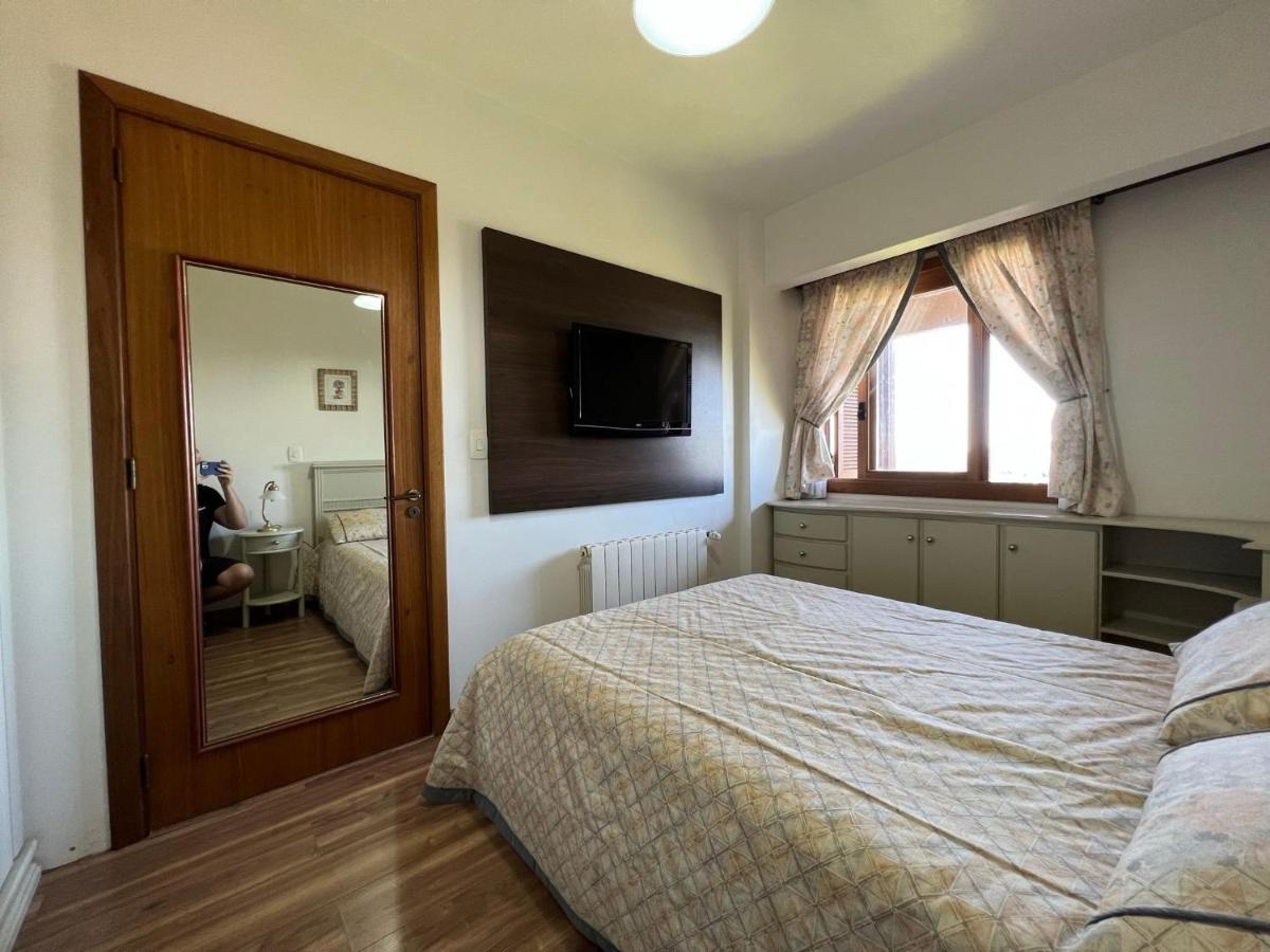 Ferienwohnung Mrg - Linda Vista 1D 200 Mts Avenida Borges De Medeiros Gramado Exterior foto
